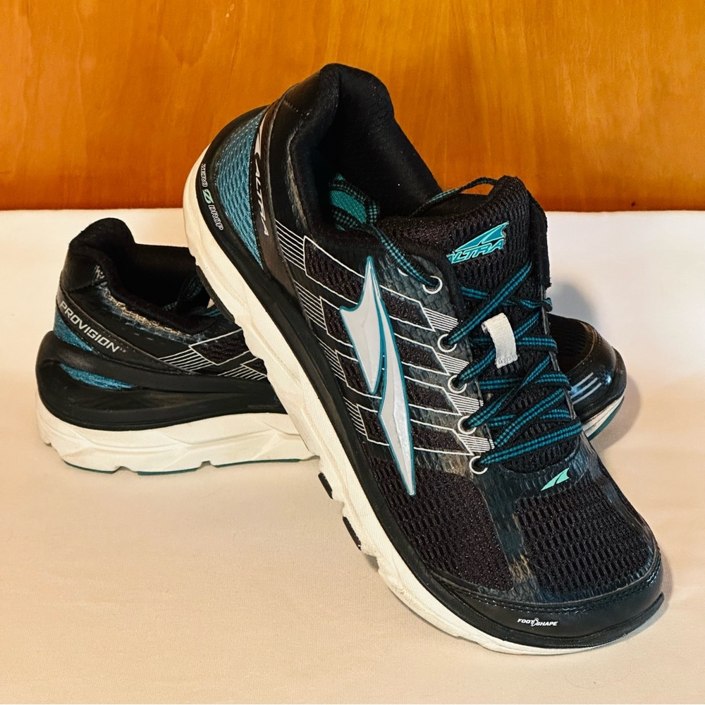 Altra Provision 3.0 Zero Drop Running Shoes - Women’s 7.5